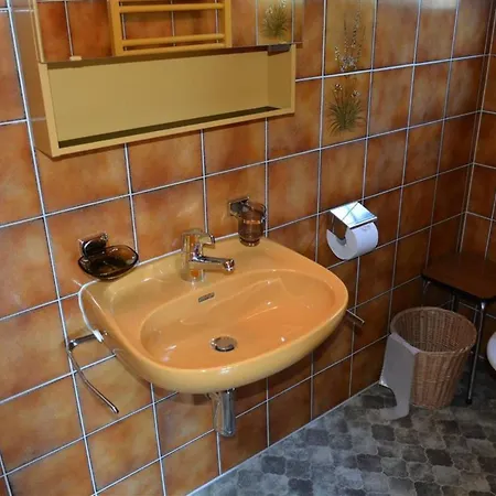 Akelei - Gross Appartement-fewo- Dusche Oder Bad- Wc 7-bettwohnung By Interhome * 茨魏西门